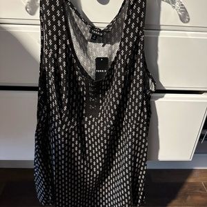Torrid Floral Tee New with tags